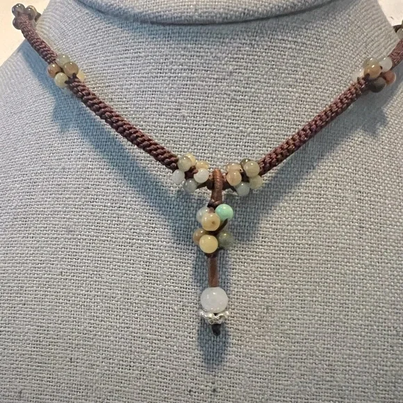 NWOT Genuine Natural Stone Beaded Choker Boho Necklace - Picture 2 of 5